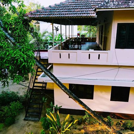 Bella Beach Villa Mararikulam Exteriér fotografie